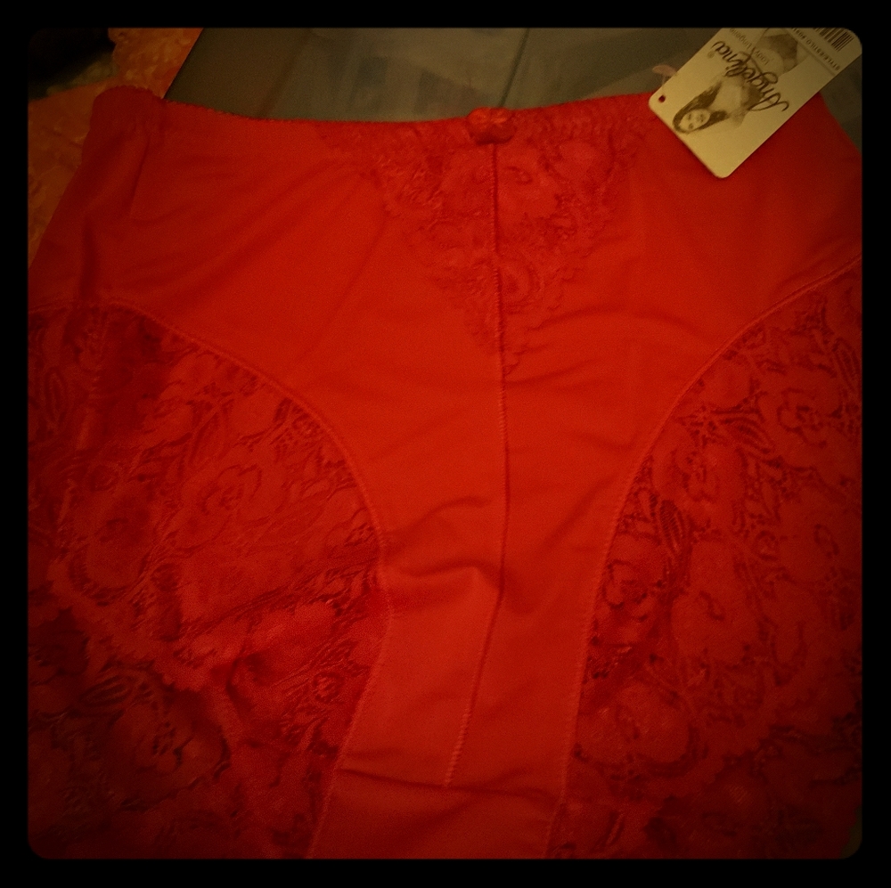 5 High waisted underwear